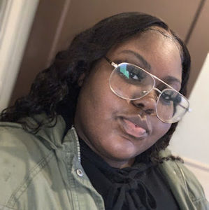 Meet your Posher, Jazmine